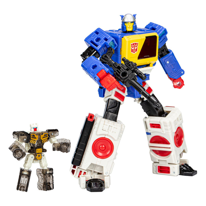 Transformers Generations Legacy Evolution Voyager Class Twincast and Autobot Rewind